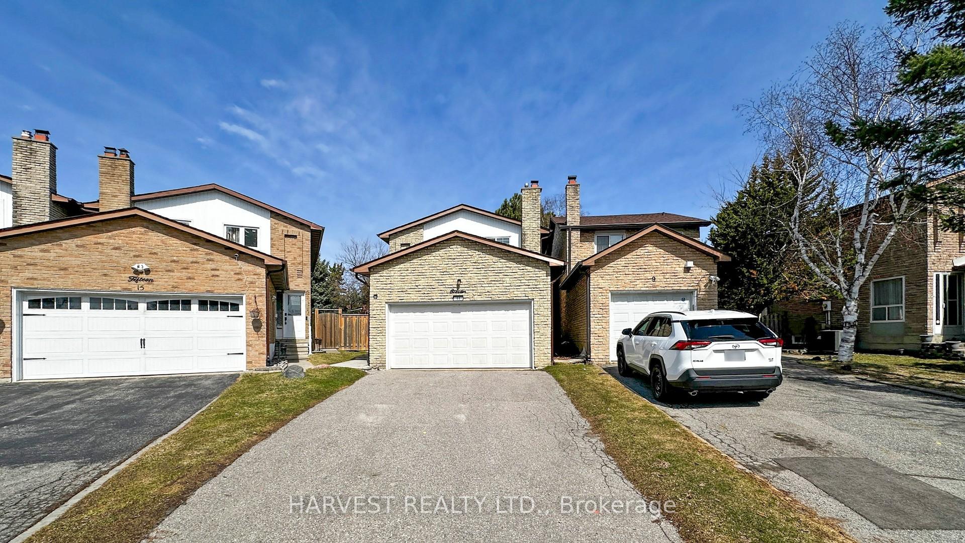 Photo 1 of 11 Upton Crescent, Markham, Milliken Mills West — HOMEH