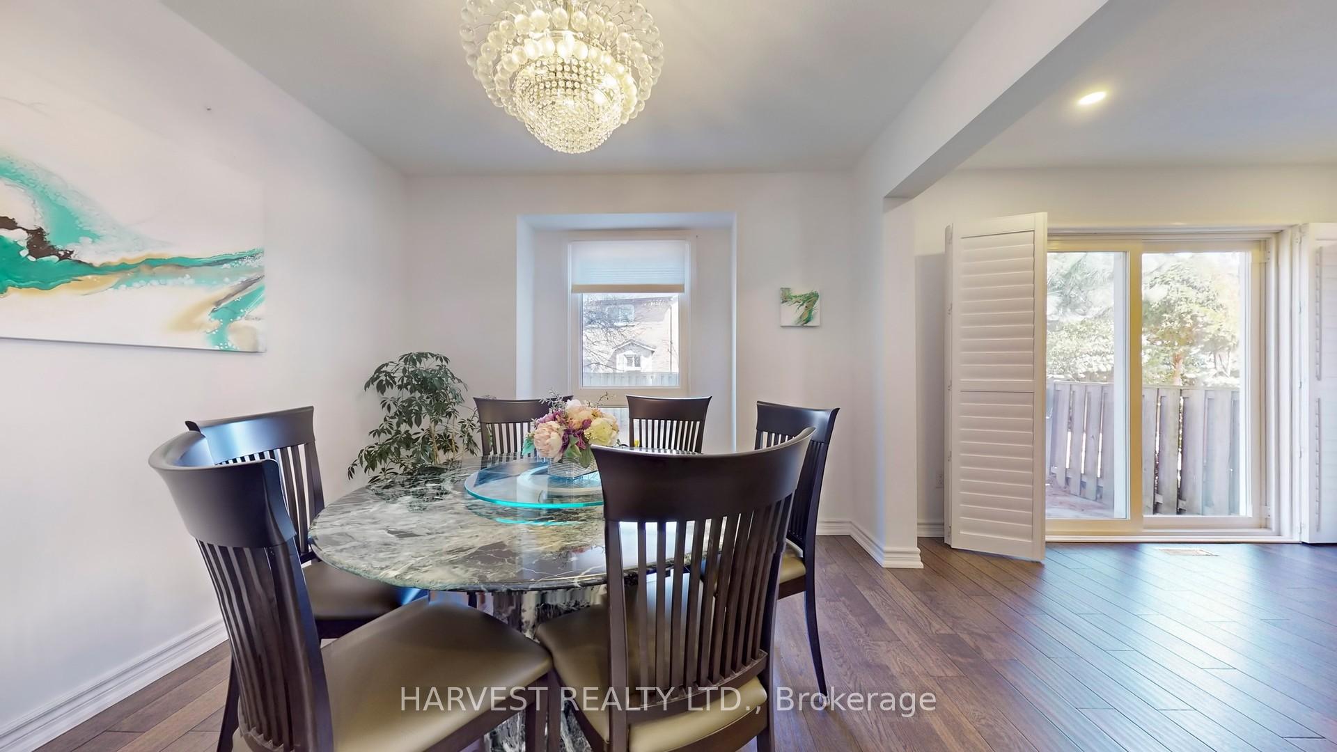 Photo 5 of 11 Upton Crescent, Markham, Milliken Mills West — HOMEH