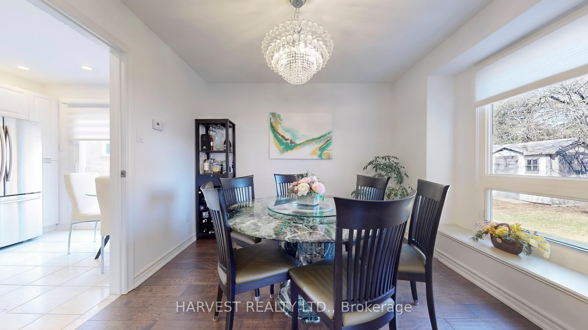 Photo 6 of 11 Upton Crescent, Markham, Milliken Mills West — HOMEH