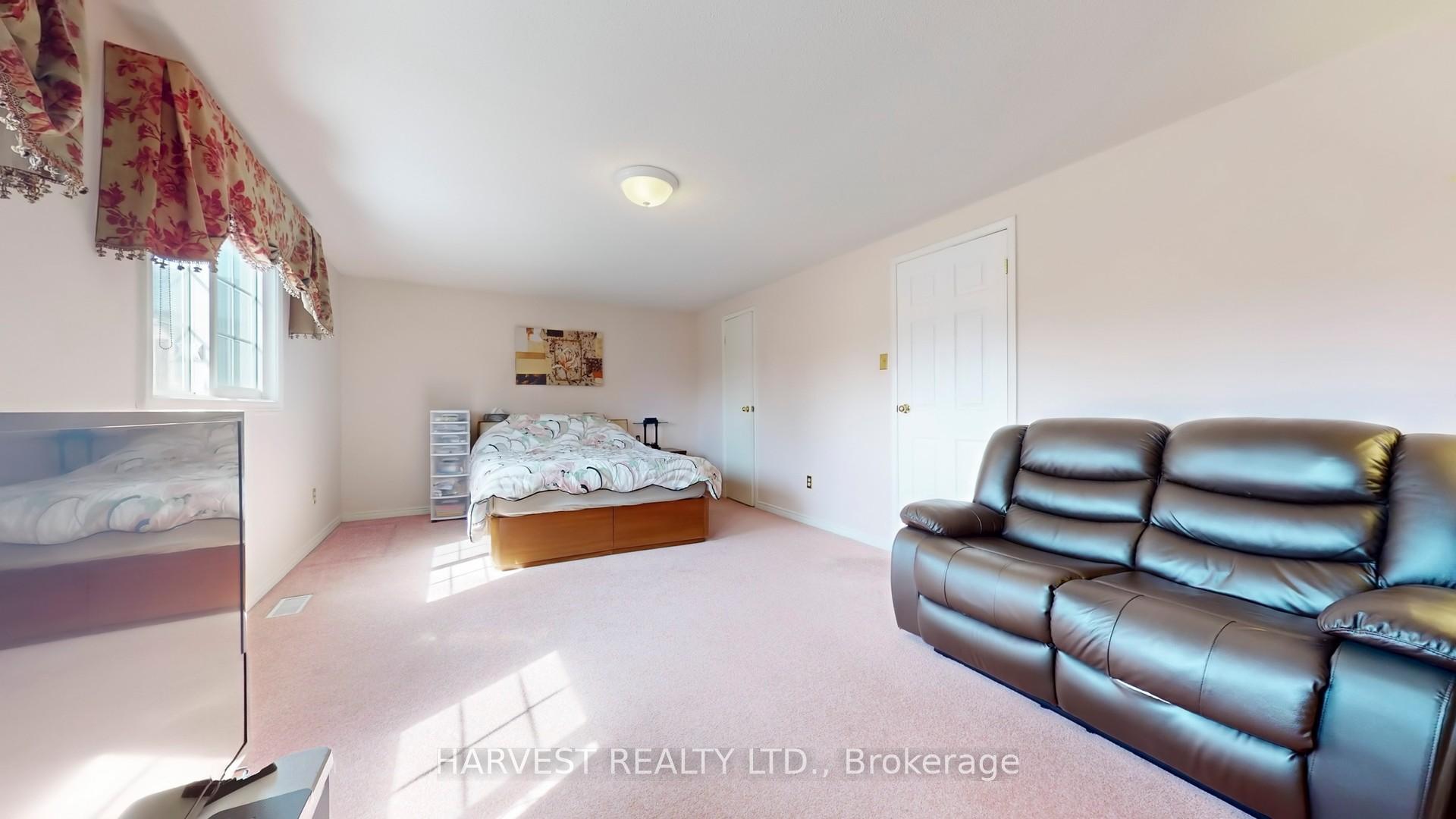 Photo 13 of 11 Upton Crescent, Markham, Milliken Mills West — HOMEH