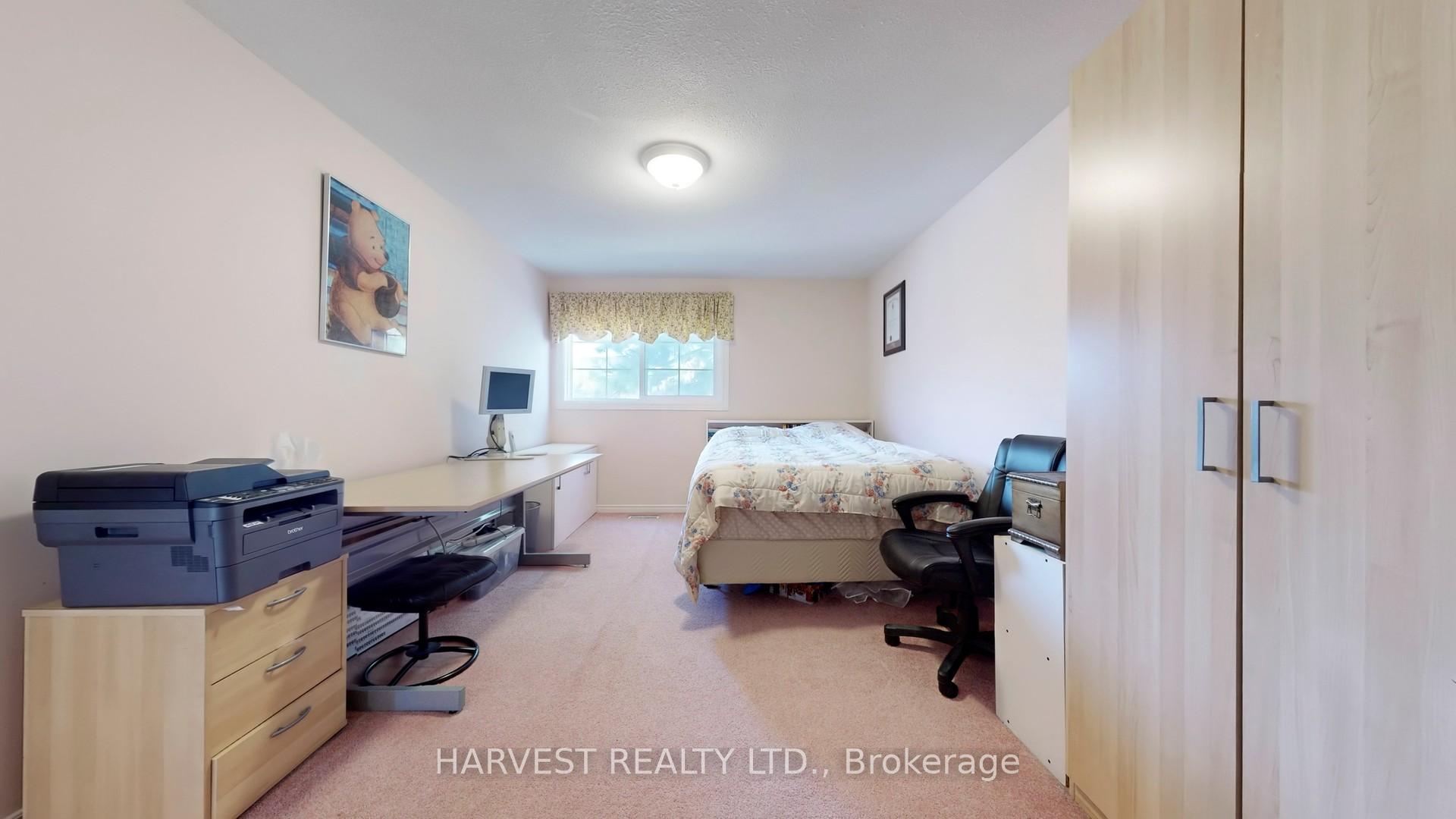 Photo 17 of 11 Upton Crescent, Markham, Milliken Mills West — HOMEH