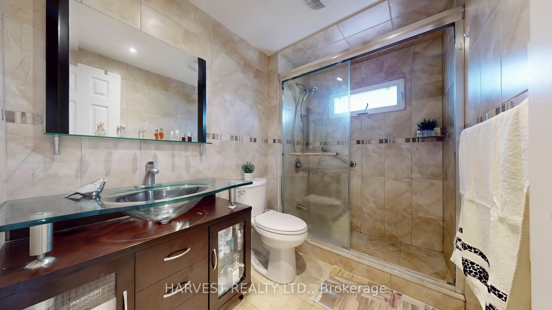 Photo 20 of 11 Upton Crescent, Markham, Milliken Mills West — HOMEH