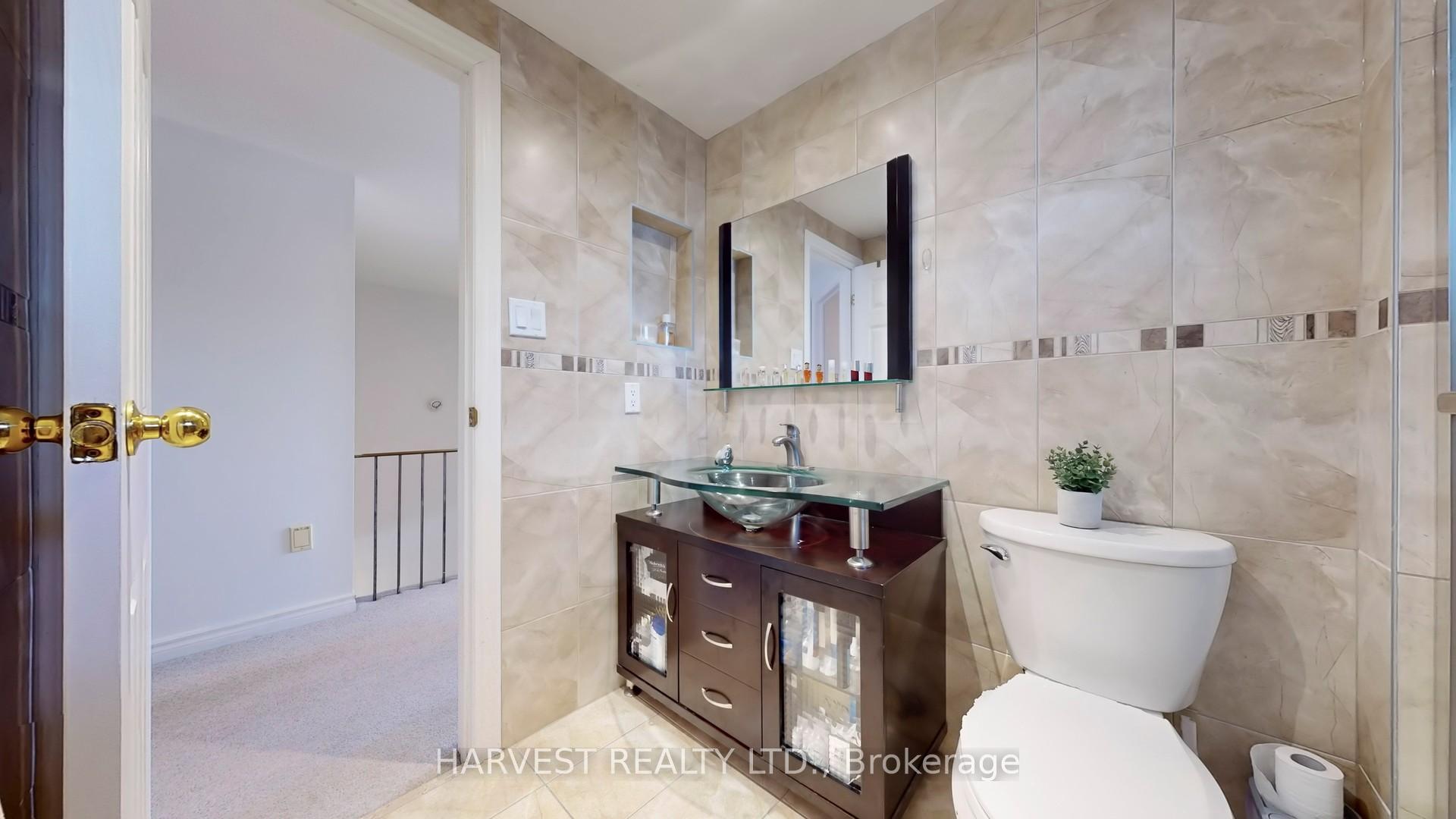 Photo 21 of 11 Upton Crescent, Markham, Milliken Mills West — HOMEH