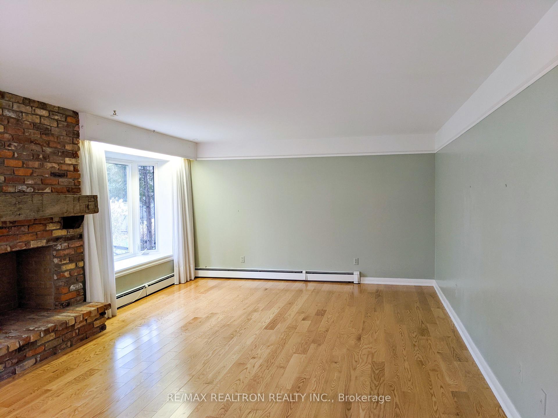 Photo 13 of 80 Main St S Street S, Markham, Vinegar Hill — HOMEH