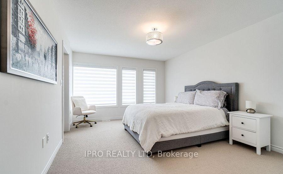 Photo 11 of 32 Greenwich Avenue, Hamilton, Stoney Creek Mountain — HOMEH