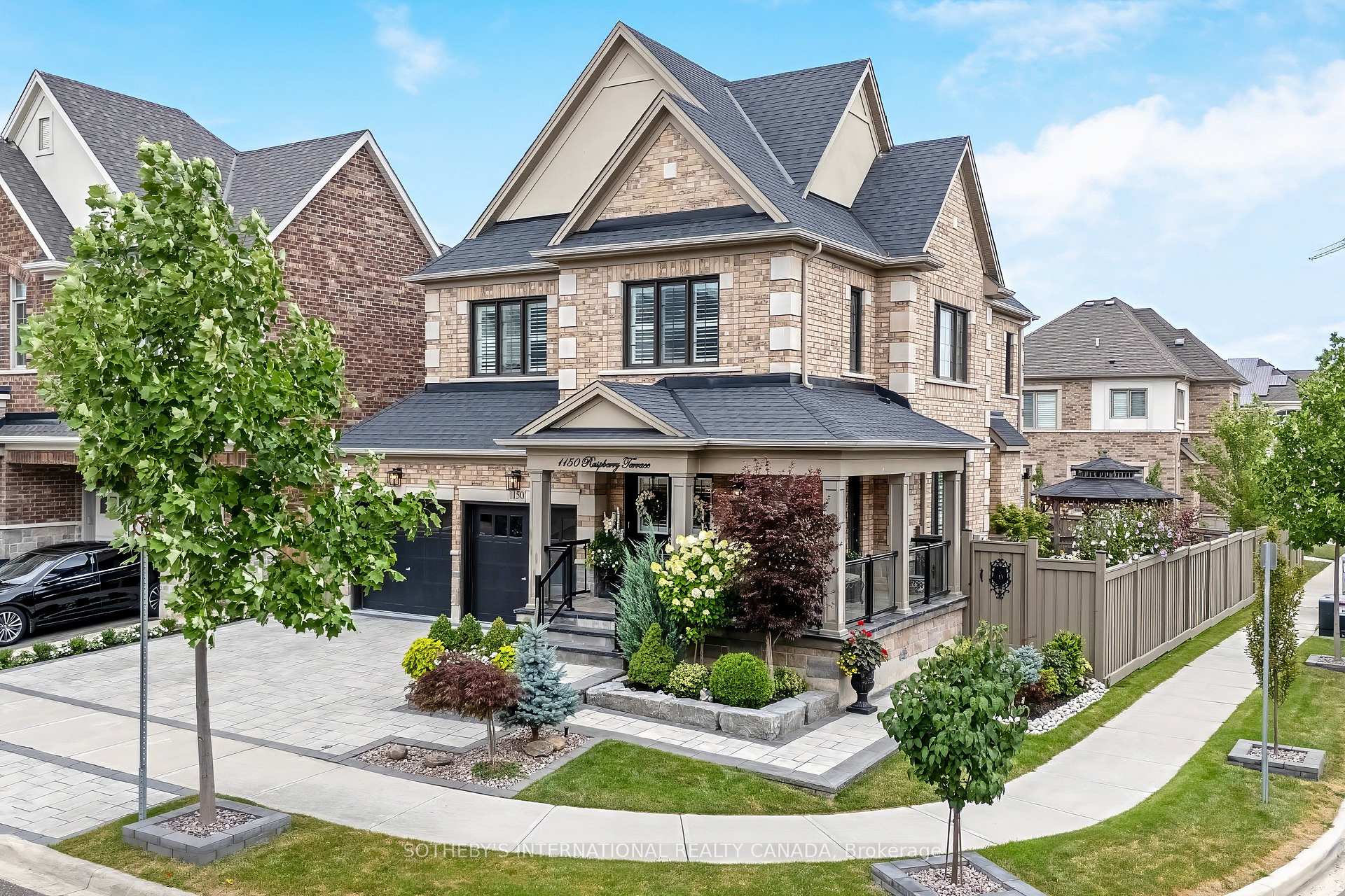 Photo 3 of 1150 Raspberry Terrace, Milton, Ford — HOMEH