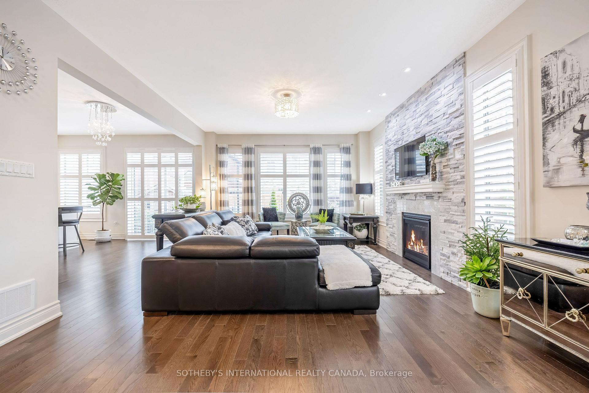 Photo 12 of 1150 Raspberry Terrace, Milton, Ford — HOMEH