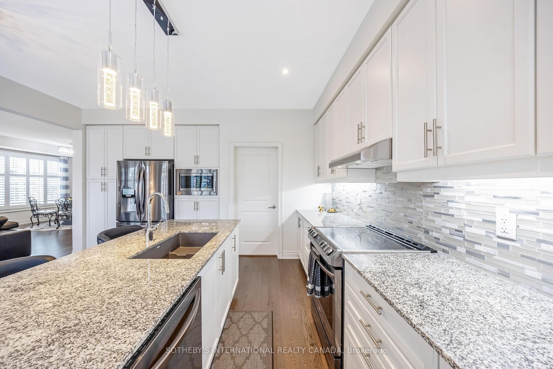 Photo 13 of 1150 Raspberry Terrace, Milton, Ford — HOMEH
