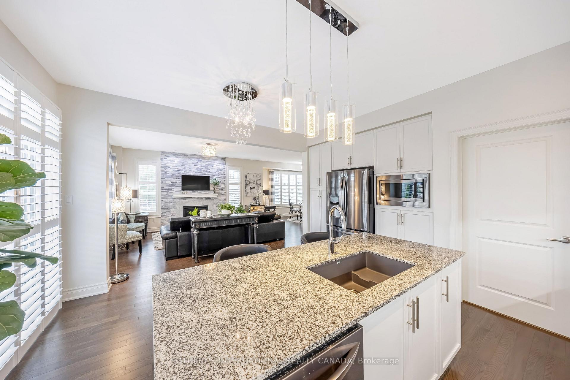 Photo 15 of 1150 Raspberry Terrace, Milton, Ford — HOMEH