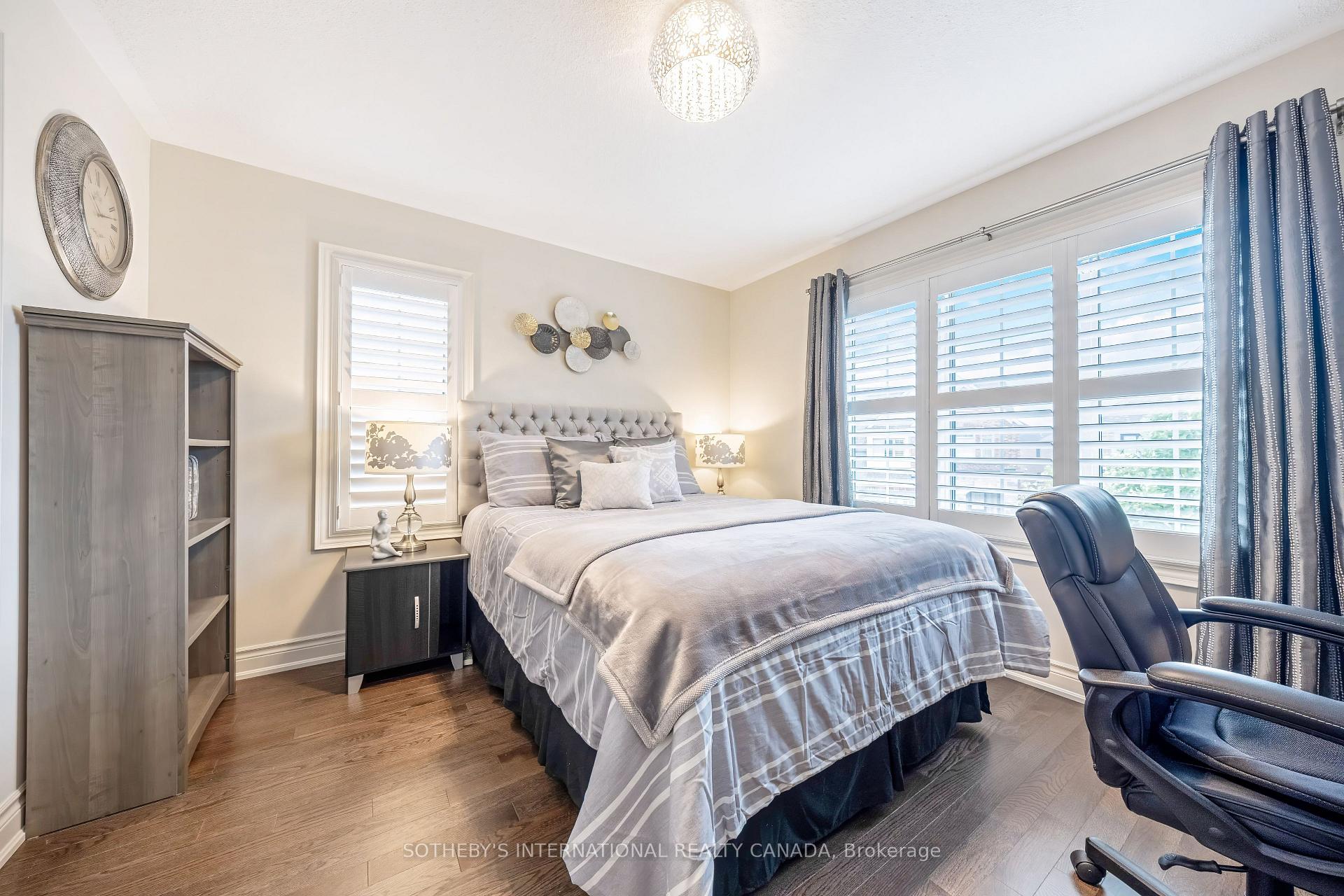 Photo 10 of 1150 Raspberry Terrace, Milton, Ford — HOMEH