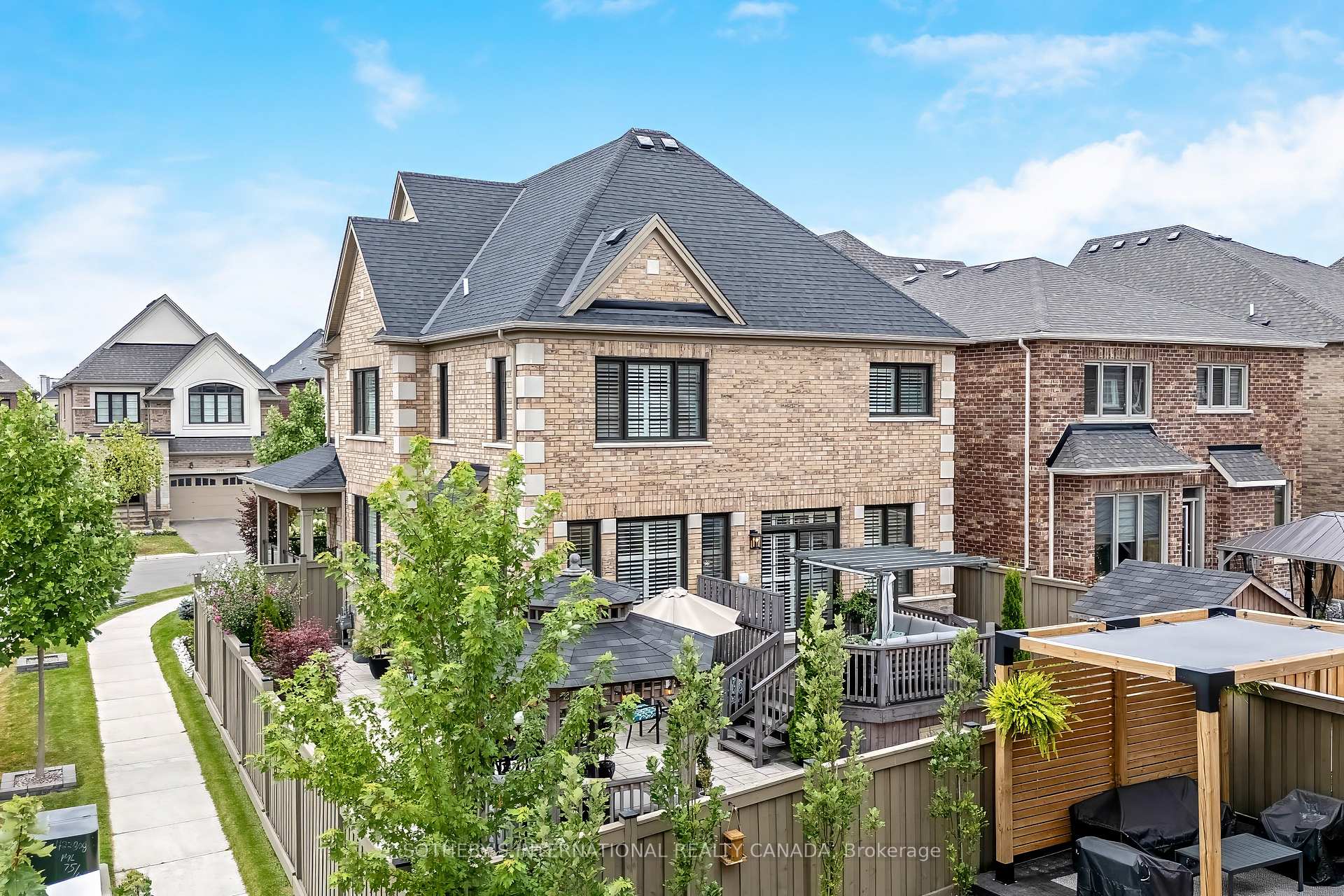 Photo 22 of 1150 Raspberry Terrace, Milton, Ford — HOMEH