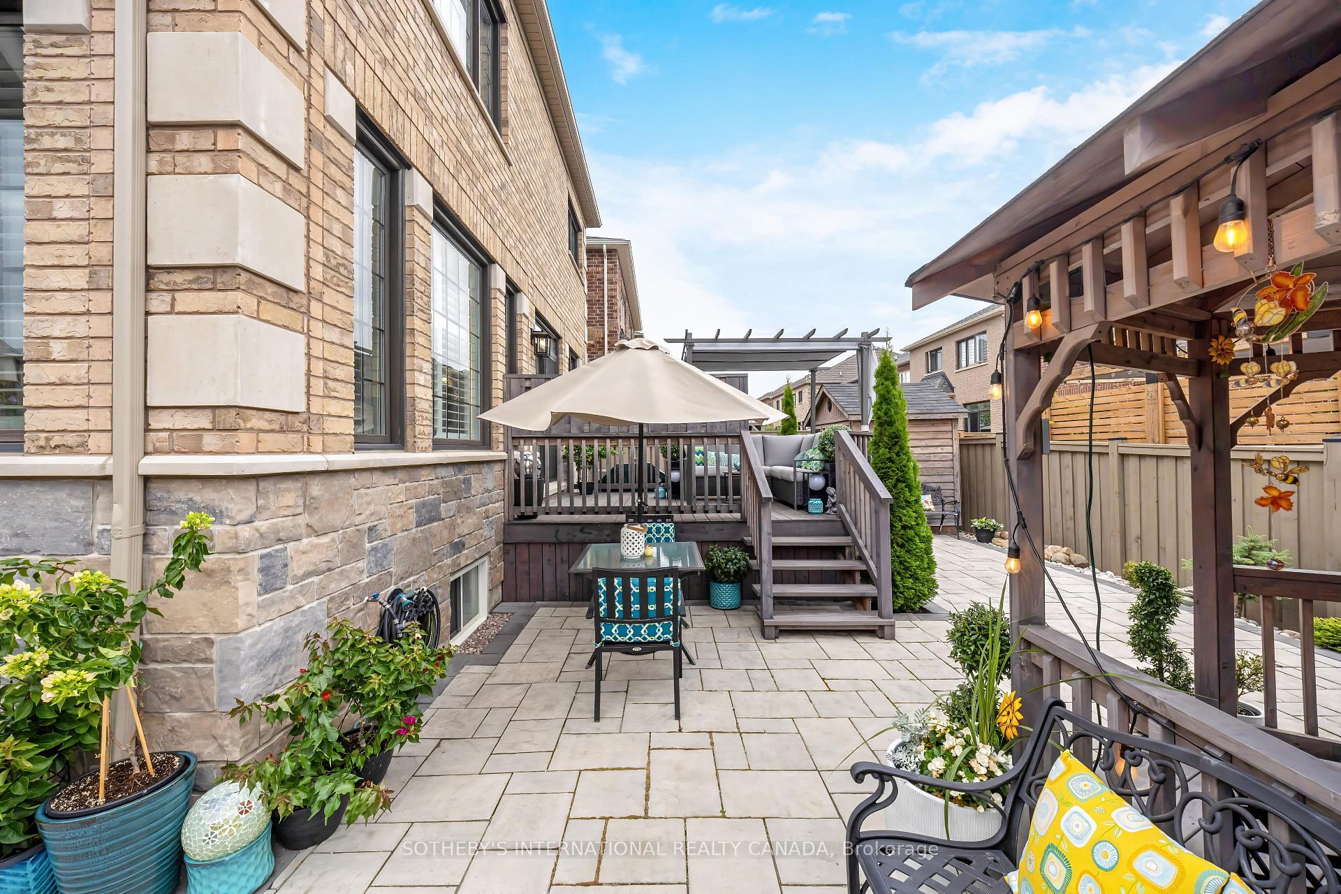 Photo 35 of 1150 Raspberry Terrace, Milton, Ford — HOMEH