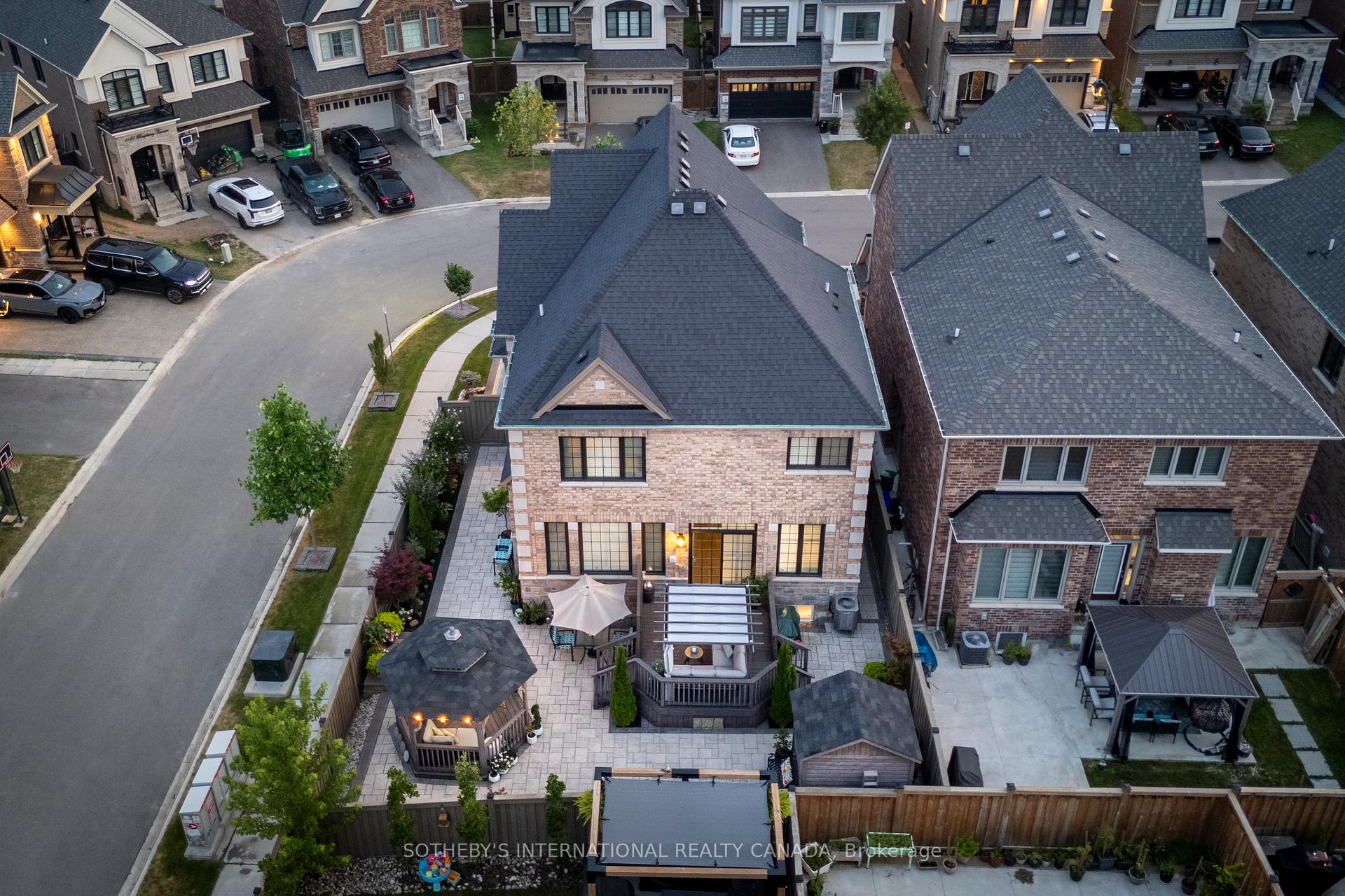 Photo 43 of 1150 Raspberry Terrace, Milton, Ford — HOMEH