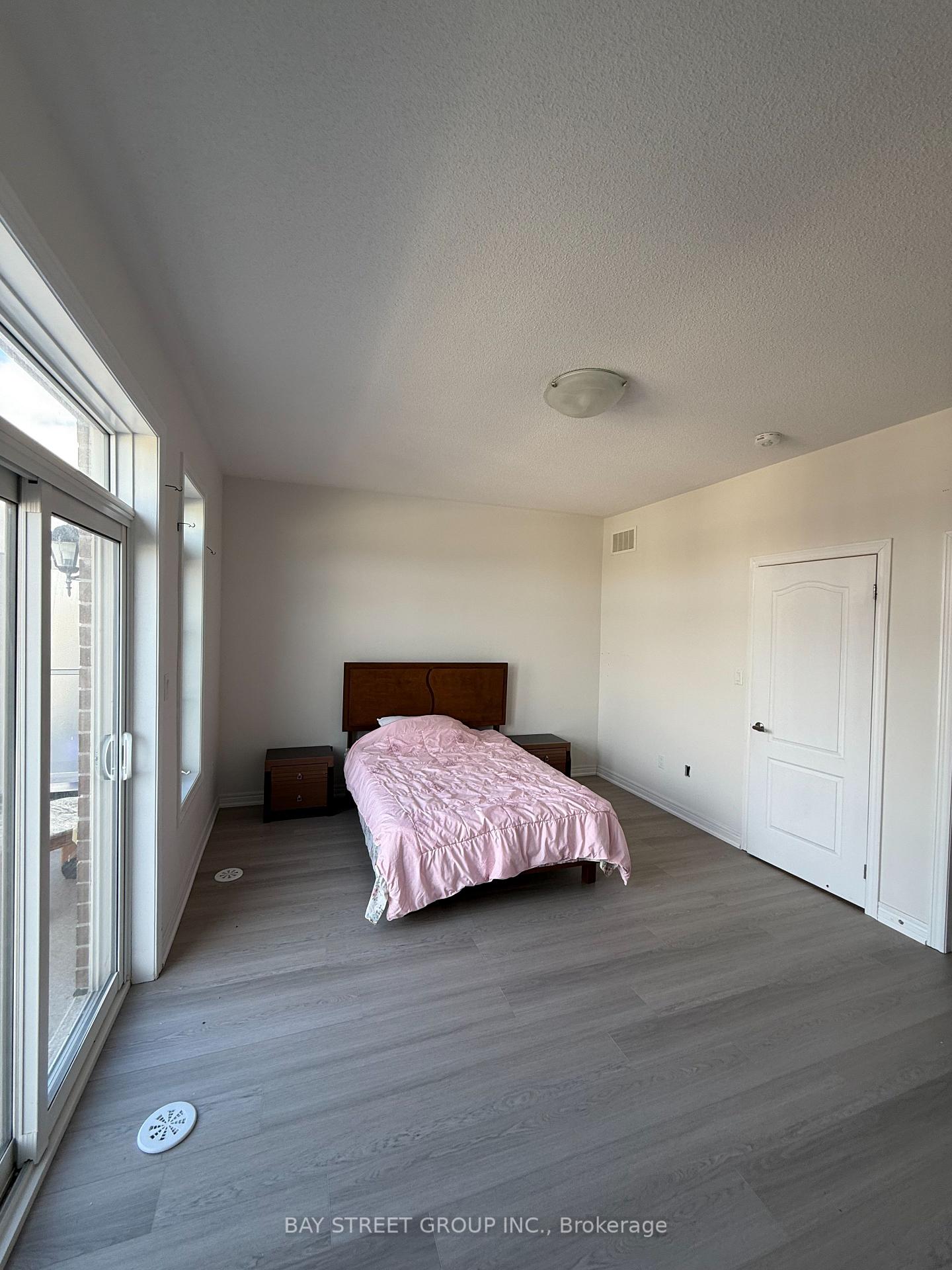Photo 11 of Unit A, 25 Luzon Avenue, Markham, Box Grove — HOMEH