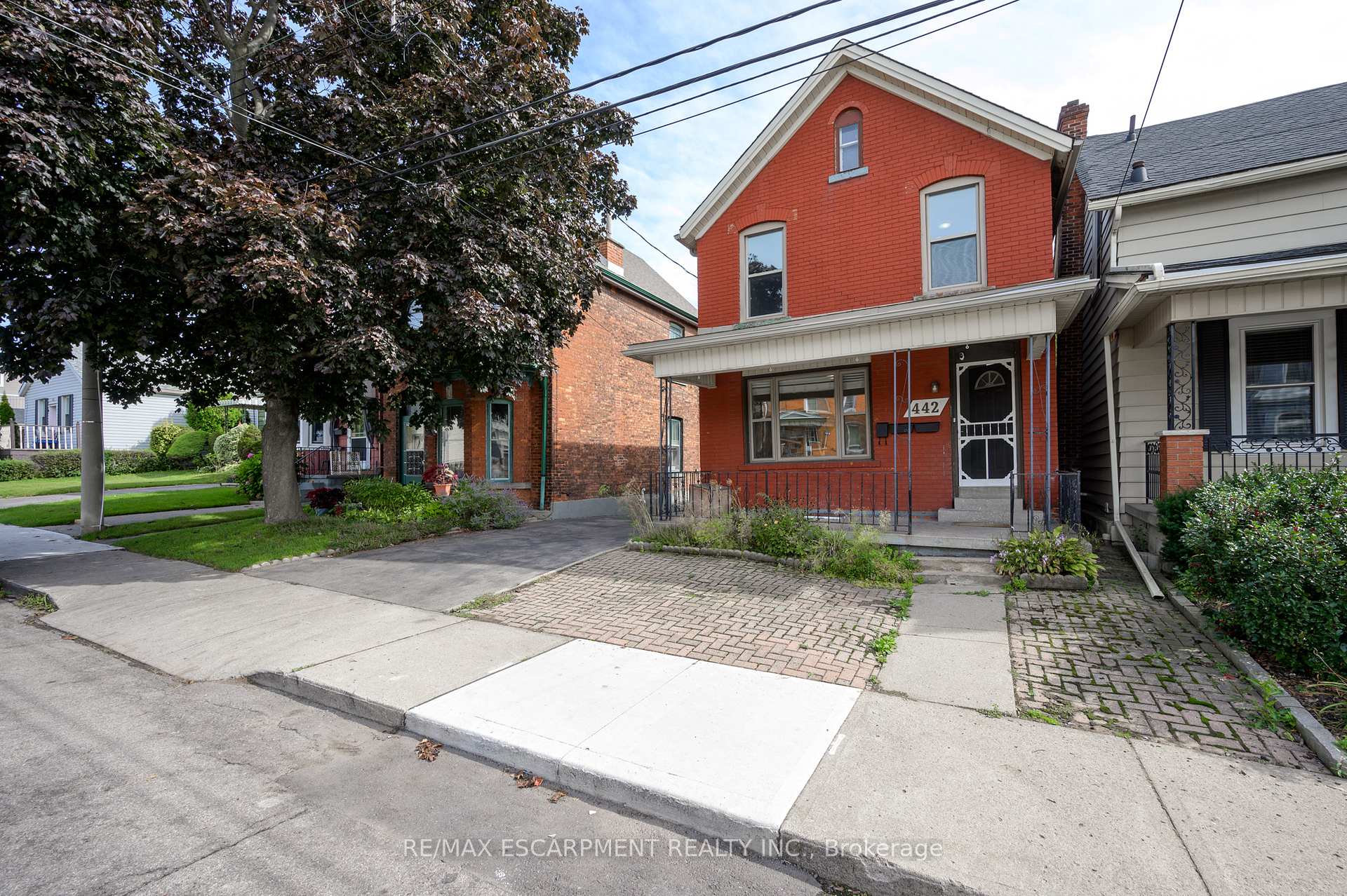 Front of Unit Lower, 442 Mary Street