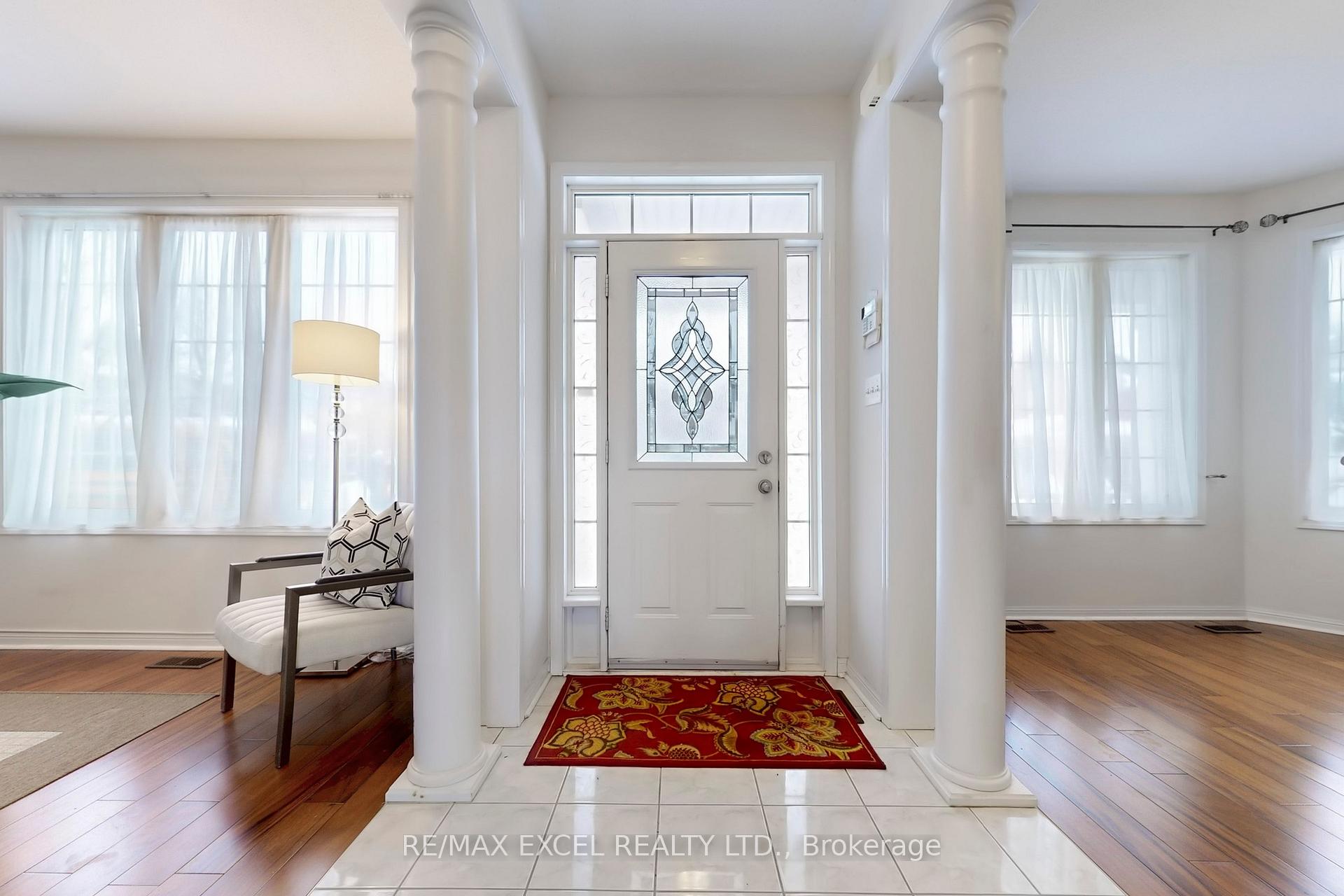 Photo 4 of 180 Morning Dove Drive, Markham, Cornell — HOMEH