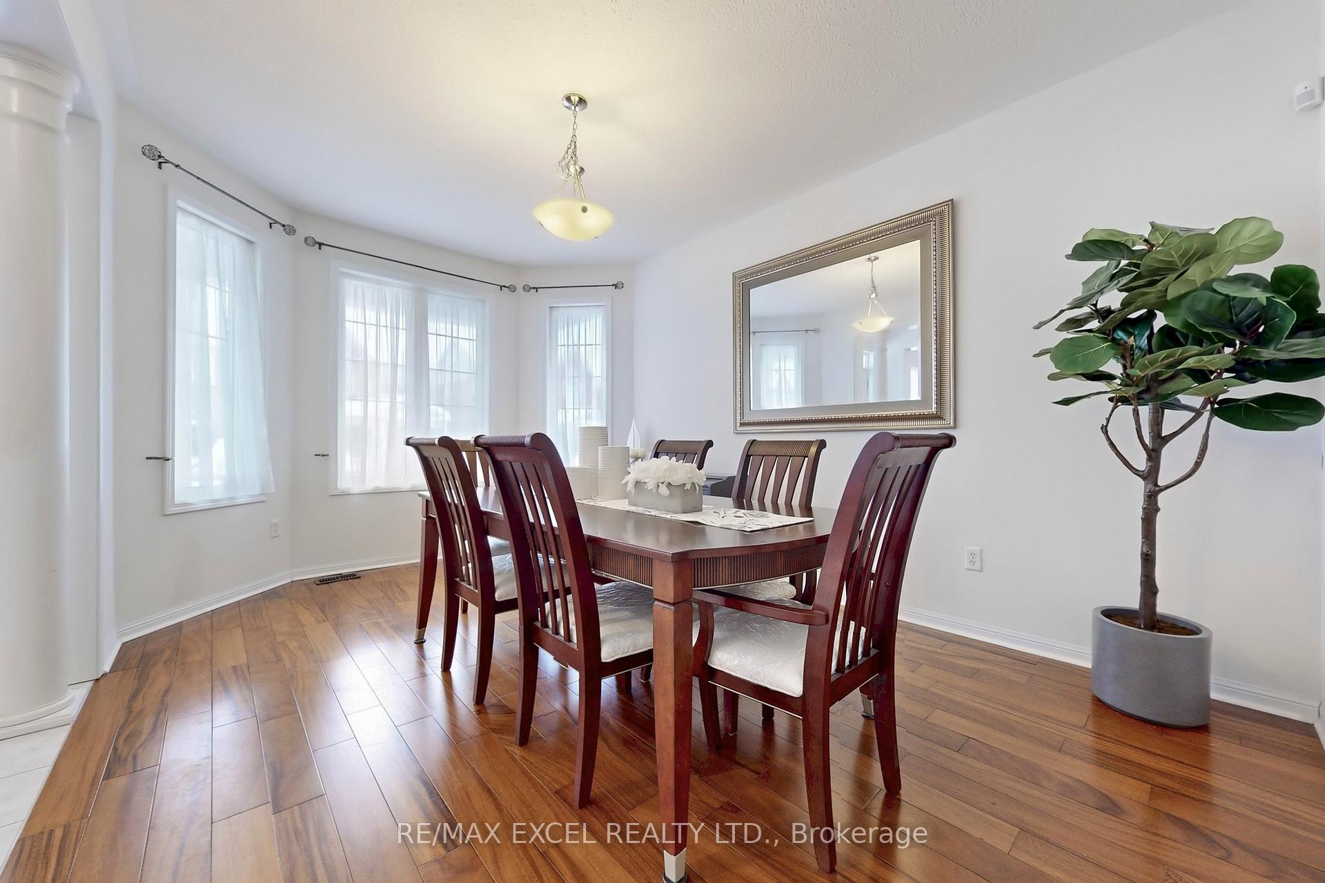 Photo 6 of 180 Morning Dove Drive, Markham, Cornell — HOMEH