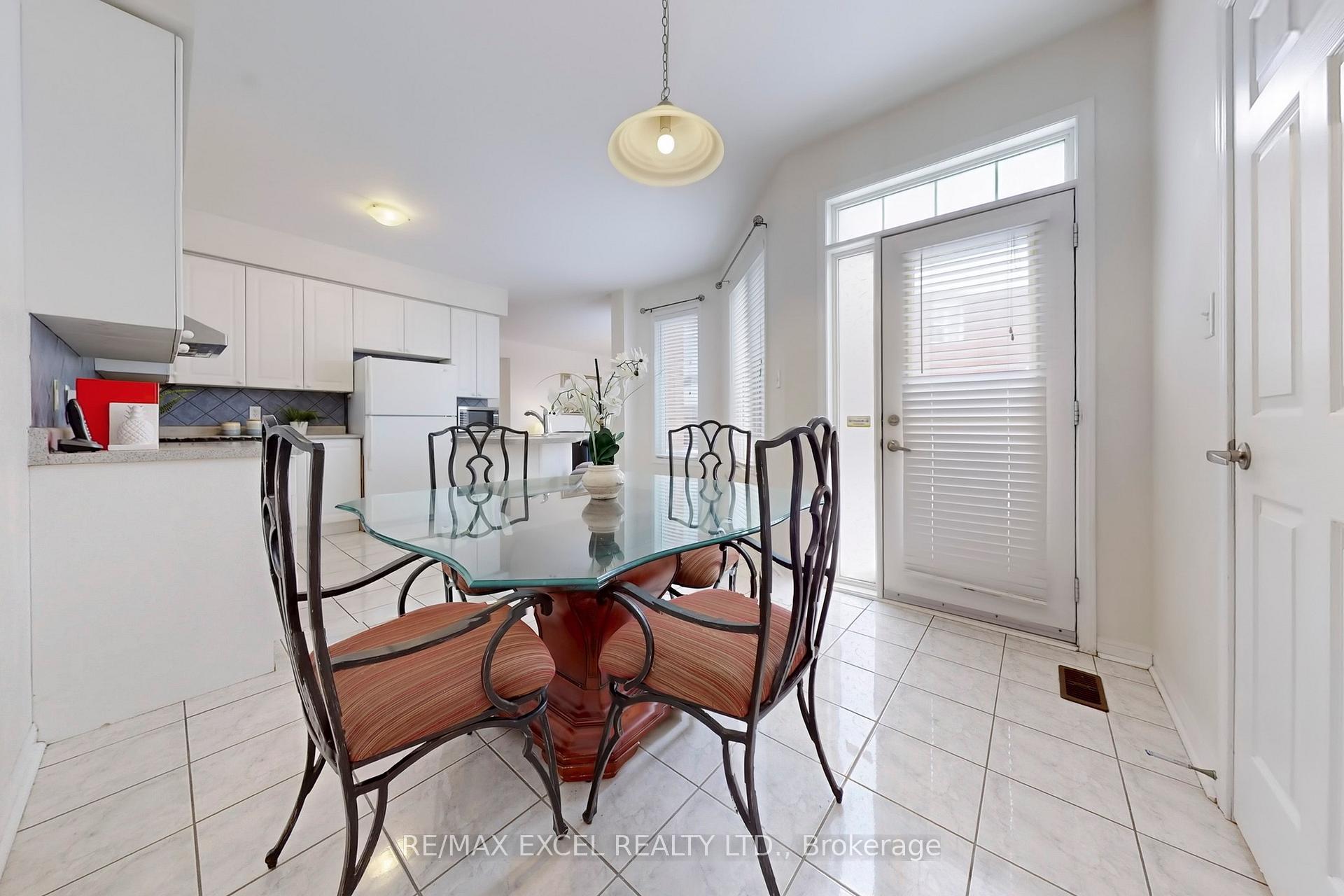 Photo 23 of 180 Morning Dove Drive, Markham, Cornell — HOMEH