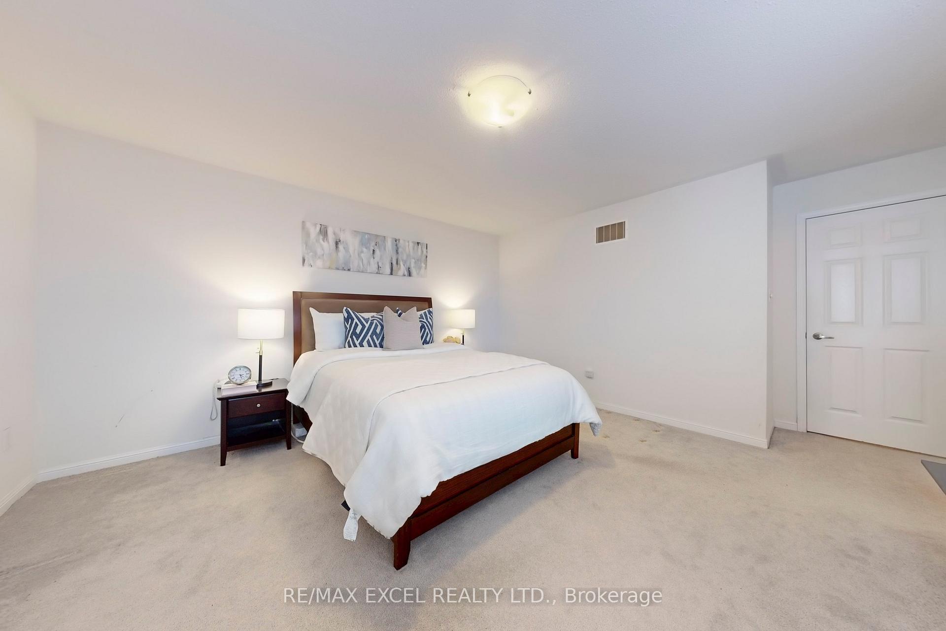 Photo 28 of 180 Morning Dove Drive, Markham, Cornell — HOMEH