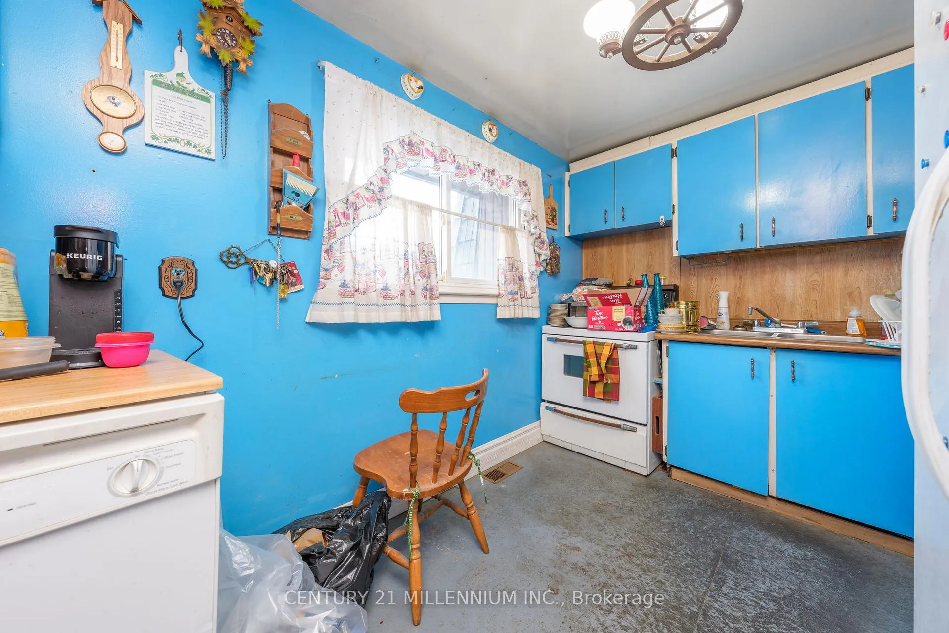 Photo 7 of 79 Darras Court, Brampton, Southgate — HOMEH
