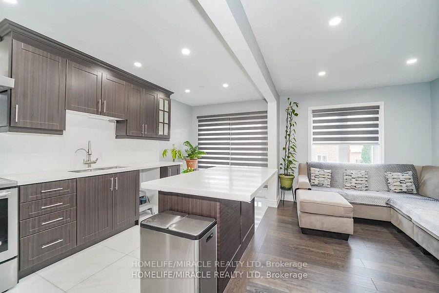 Photo 8 of 92 Kruger Road, Markham, Middlefield — HOMEH