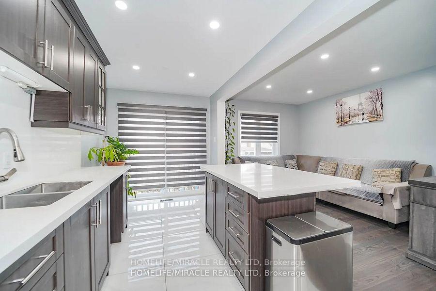Photo 14 of 92 Kruger Road, Markham, Middlefield — HOMEH