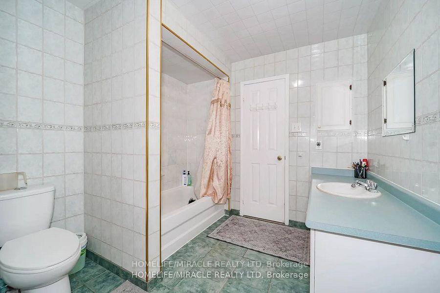 Photo 17 of 92 Kruger Road, Markham, Middlefield — HOMEH