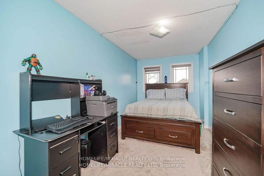 Photo 18 of 92 Kruger Road, Markham, Middlefield — HOMEH