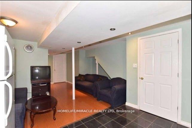 Photo 20 of 92 Kruger Road, Markham, Middlefield — HOMEH