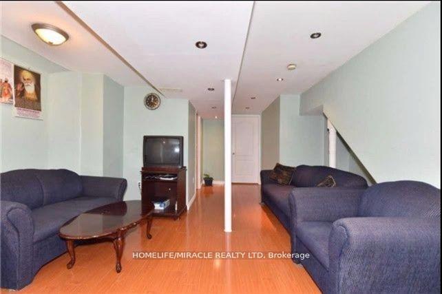 Photo 22 of 92 Kruger Road, Markham, Middlefield — HOMEH