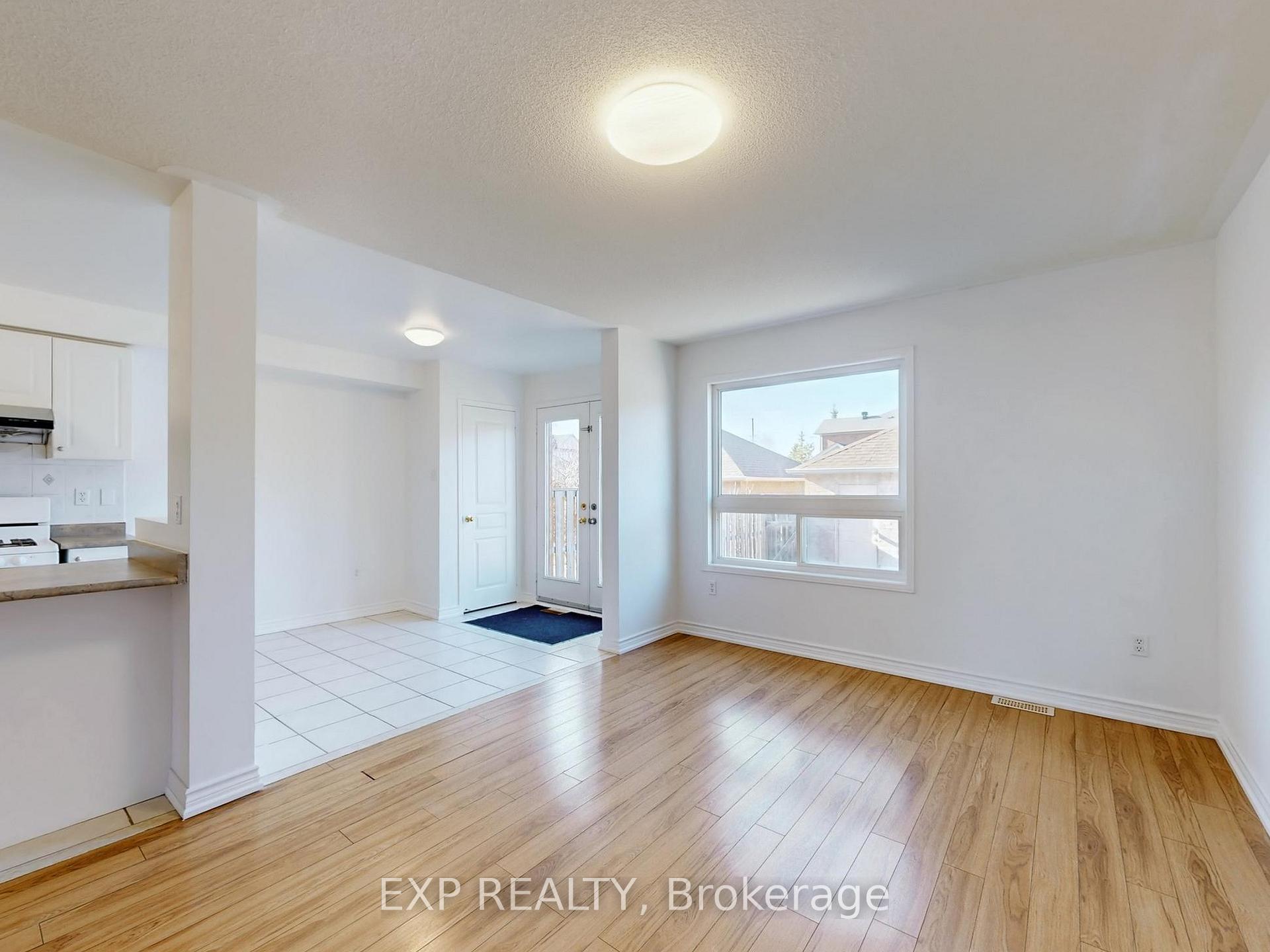 Photo 6 of 702 Castlemore Avenue, Markham, Wismer — HOMEH
