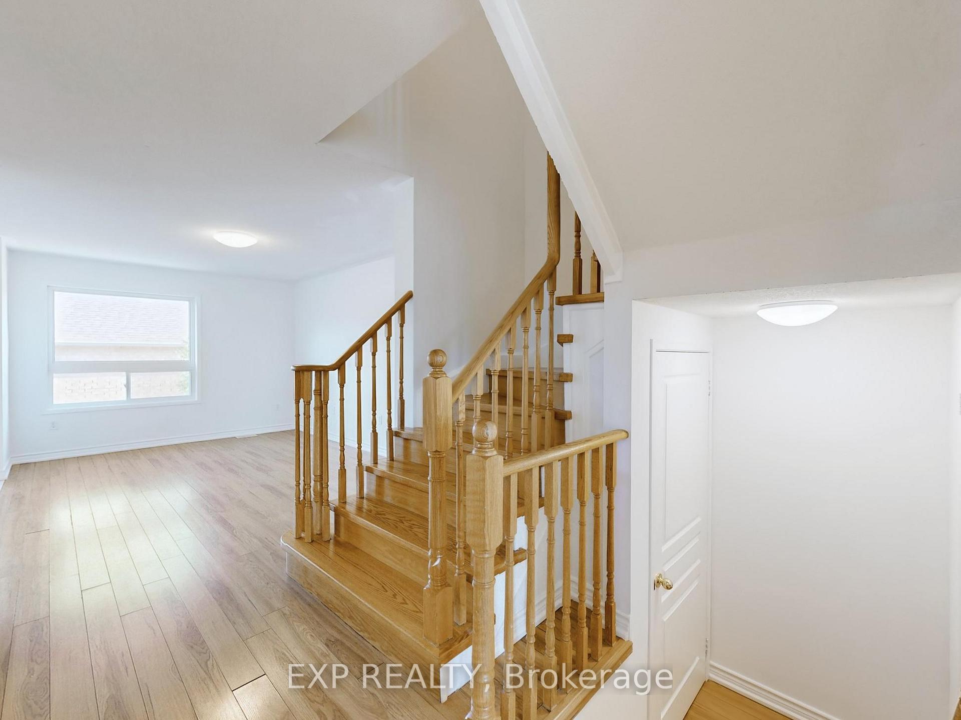 Photo 14 of 702 Castlemore Avenue, Markham, Wismer — HOMEH