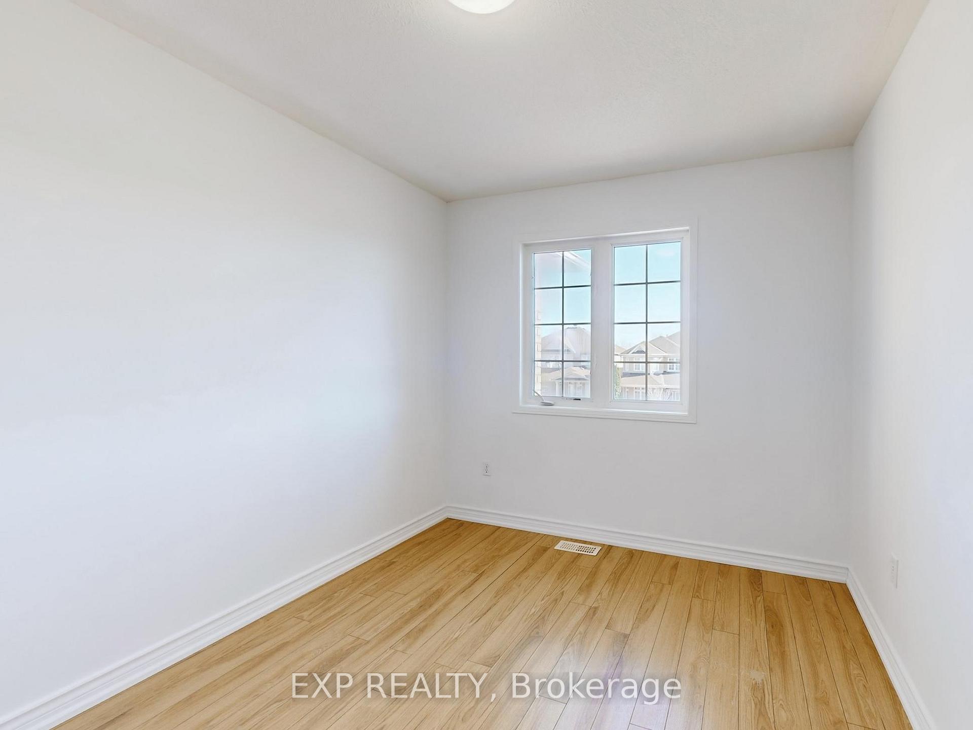 Photo 20 of 702 Castlemore Avenue, Markham, Wismer — HOMEH