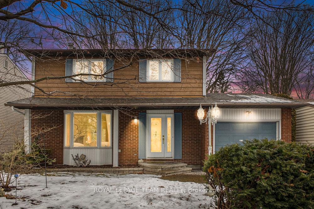 Photo 1 of 194 Barrow Crescent N, Ottawa, Kanata - Katimavik — HOMEH