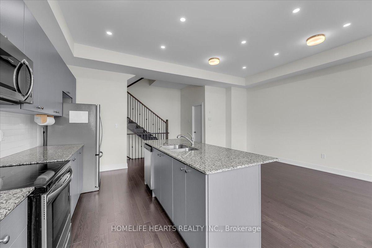 Photo 20 of 1389 Clarriage Court E, Milton, Ford — HOMEH