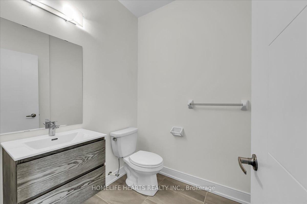 Photo 22 of 1389 Clarriage Court E, Milton, Ford — HOMEH