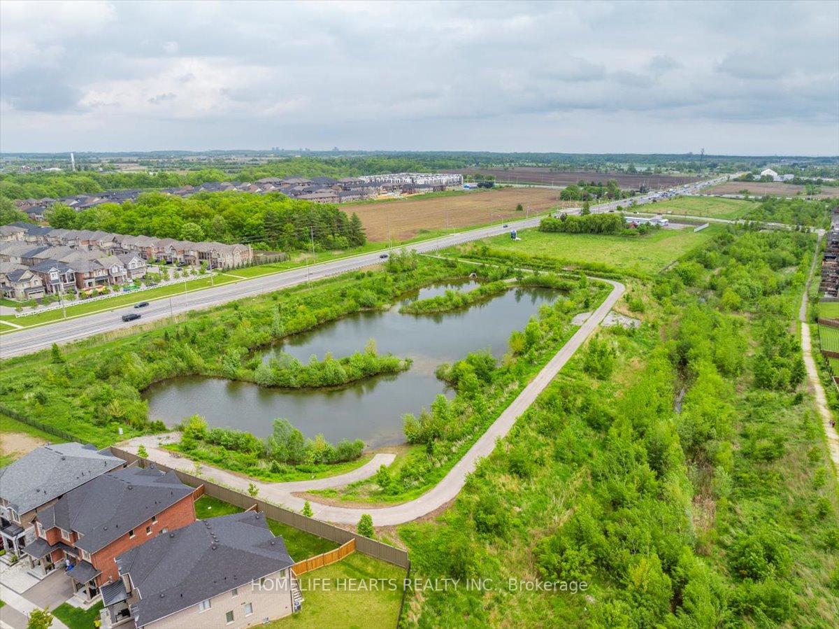 Photo 46 of 1389 Clarriage Court E, Milton, Ford — HOMEH
