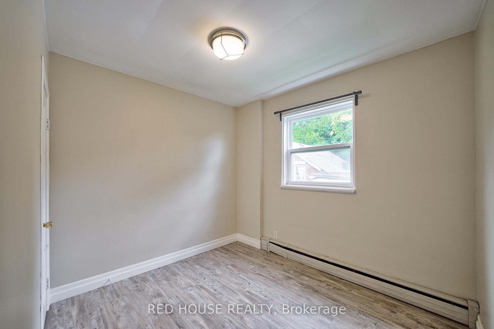 Photo 14 of Unit 6, 75 East Street S, Hamilton, Dundas — HOMEH