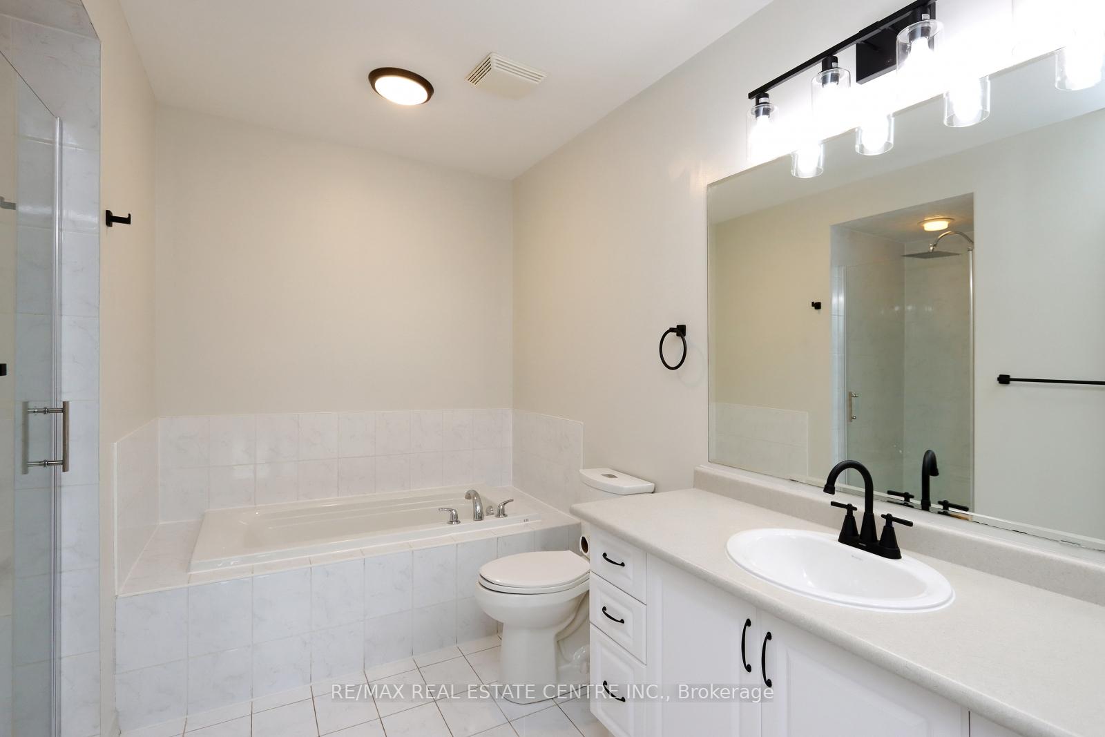 Photo 21 of 123 Mccready Drive, Milton, Scott — HOMEH