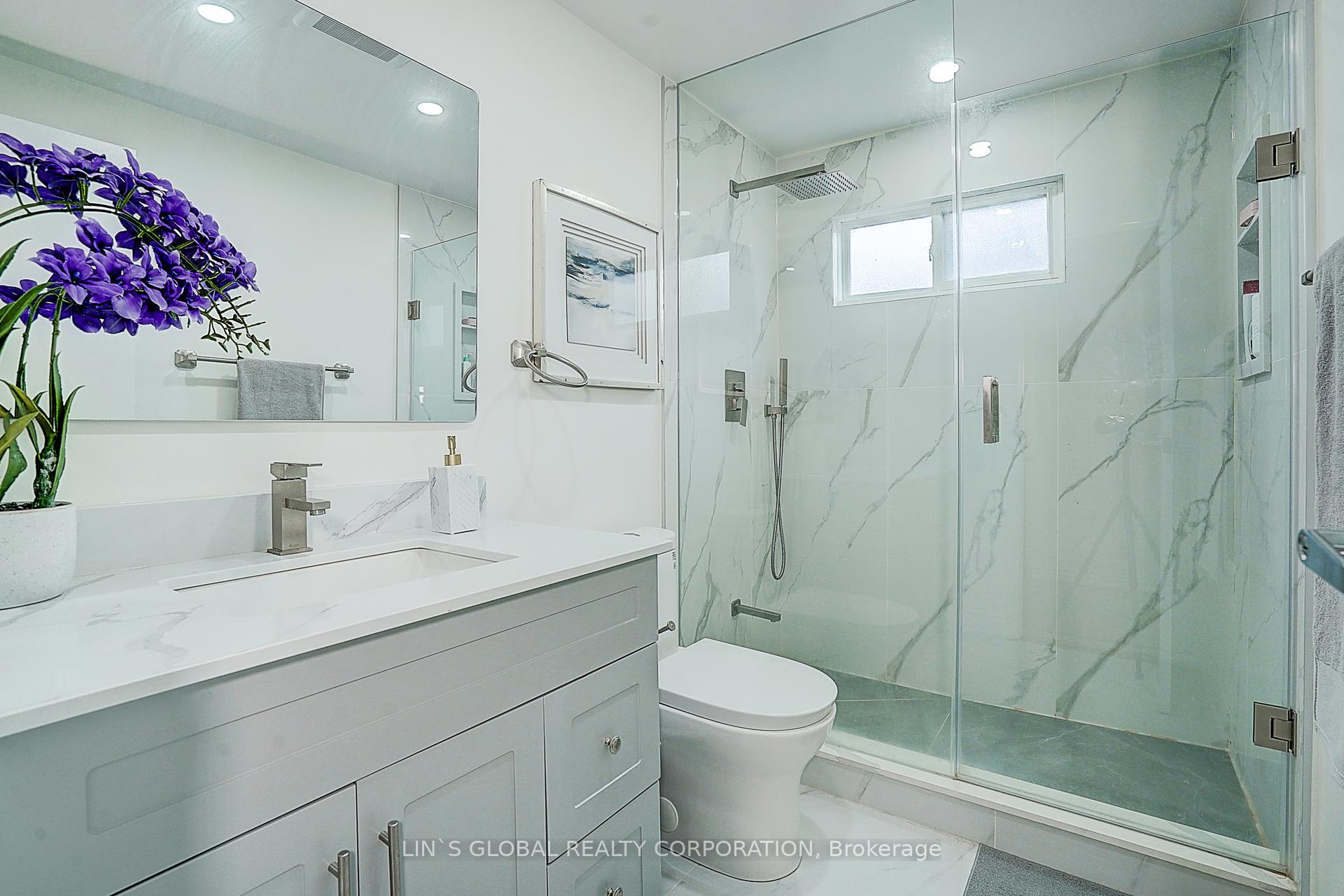 Photo 44 of 56 Upton Crescent, Markham, Milliken Mills West — HOMEH