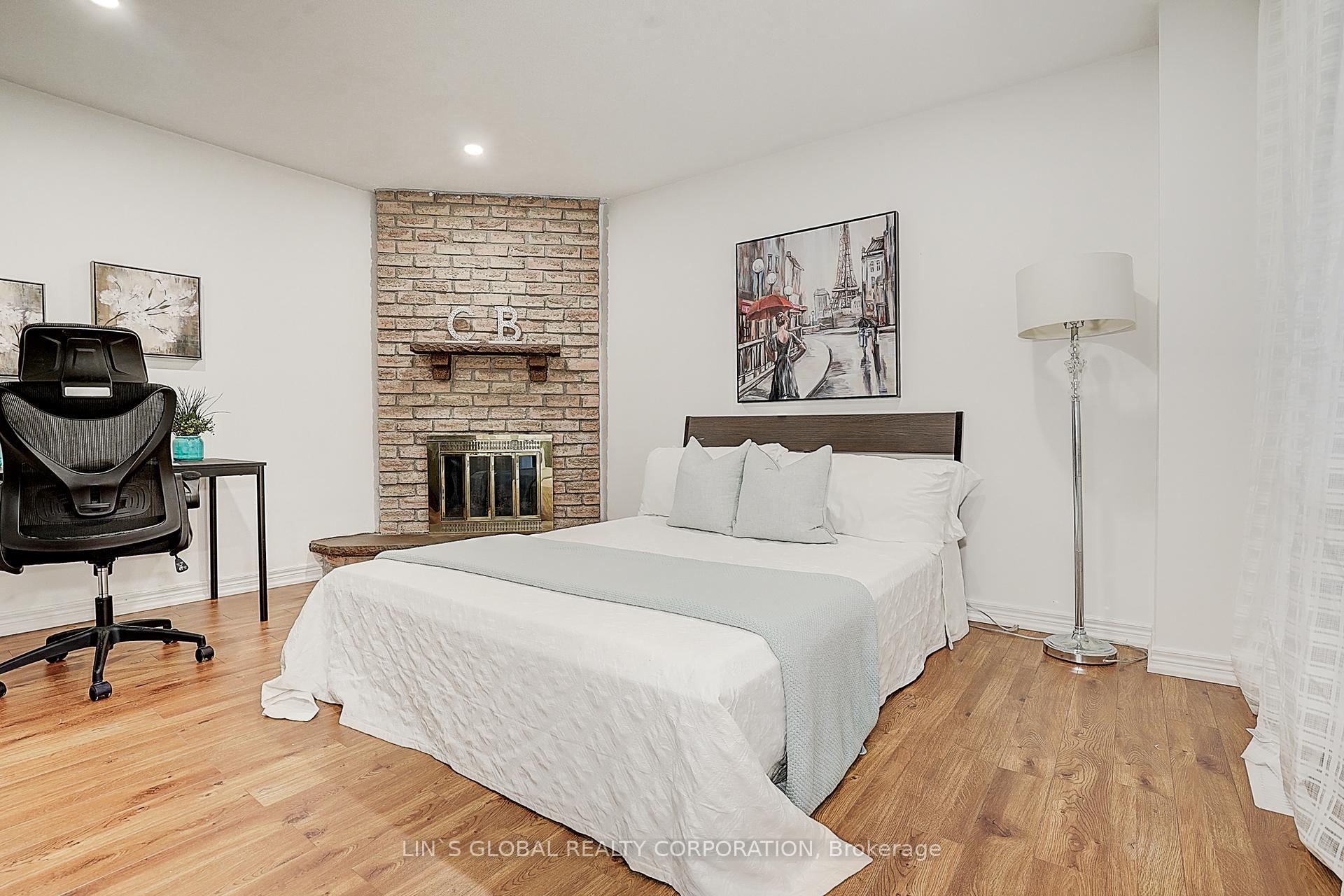 Photo 45 of 56 Upton Crescent, Markham, Milliken Mills West — HOMEH