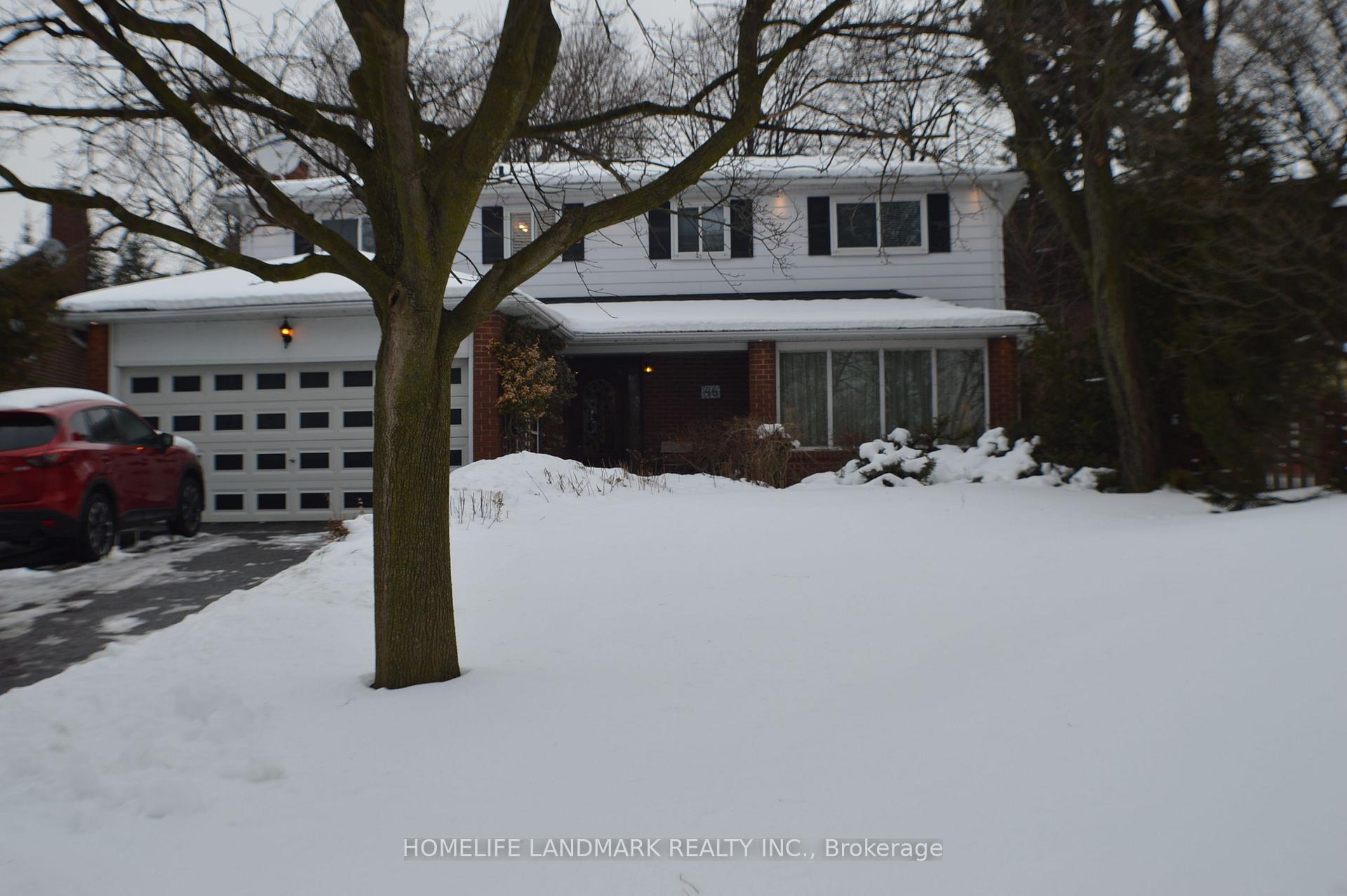 Photo 2 of 46 Jondan Crescent, Markham, Royal Orchard — HOMEH