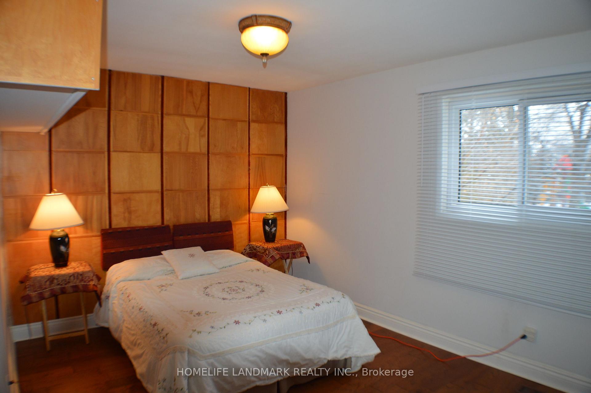 Photo 20 of 46 Jondan Crescent, Markham, Royal Orchard — HOMEH