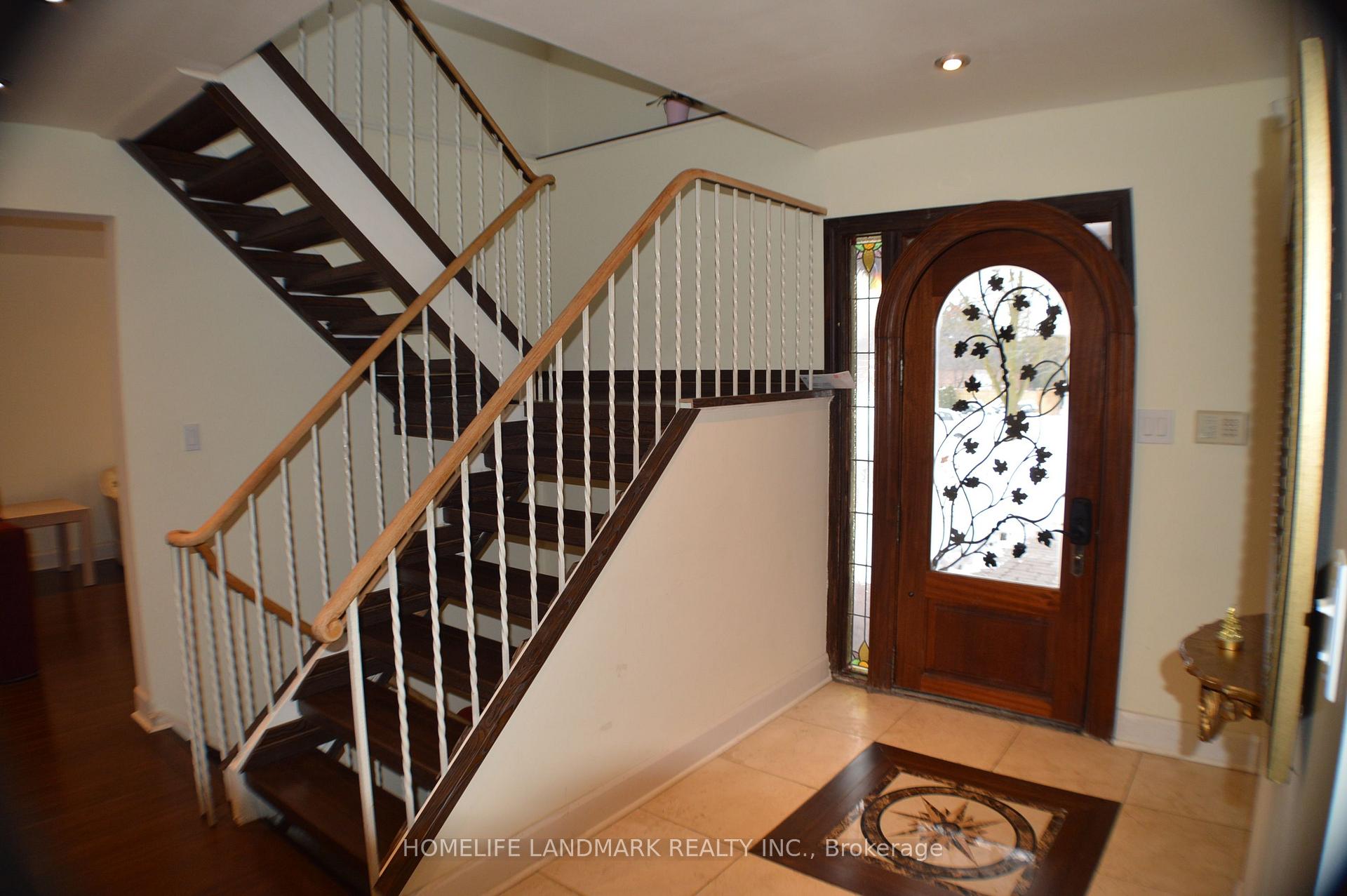 Photo 21 of 46 Jondan Crescent, Markham, Royal Orchard — HOMEH