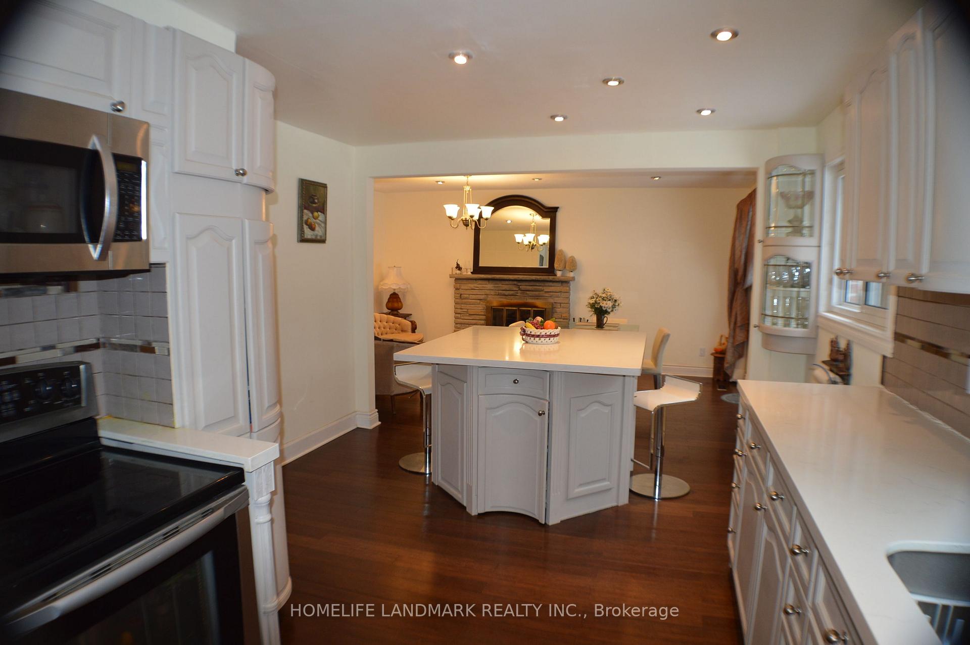 Photo 23 of 46 Jondan Crescent, Markham, Royal Orchard — HOMEH