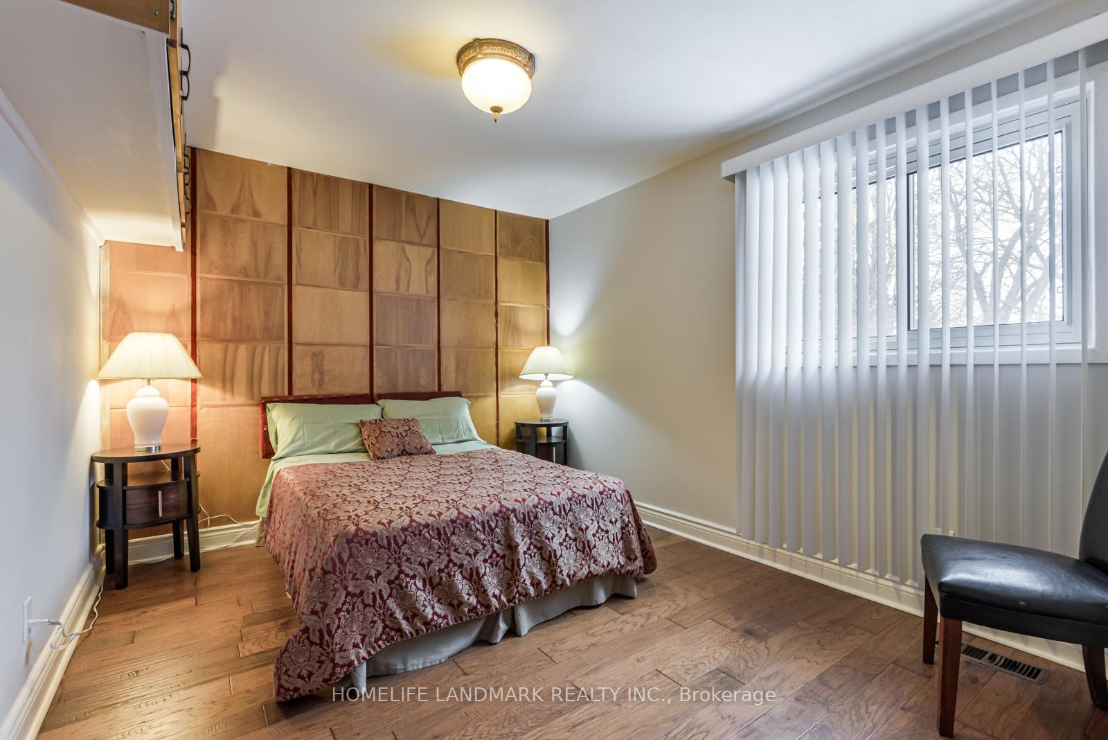 Photo 31 of 46 Jondan Crescent, Markham, Royal Orchard — HOMEH