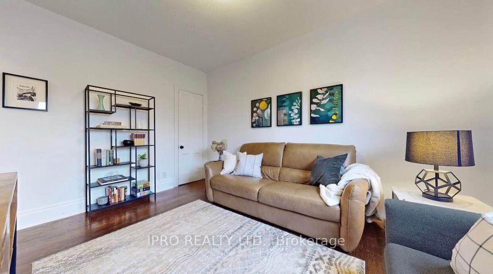 Photo 7 of Unit 2, 75 Ontario Avenue, Hamilton, Stinson — HOMEH