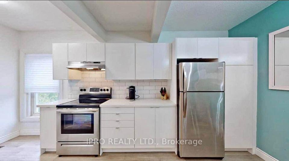 Photo 10 of Unit 2, 75 Ontario Avenue, Hamilton, Stinson — HOMEH