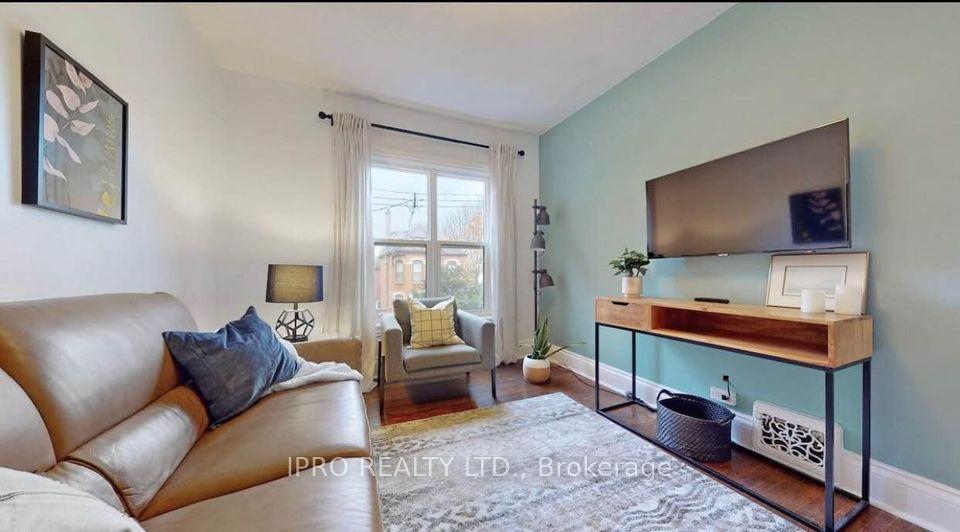 Photo 11 of Unit 2, 75 Ontario Avenue, Hamilton, Stinson — HOMEH