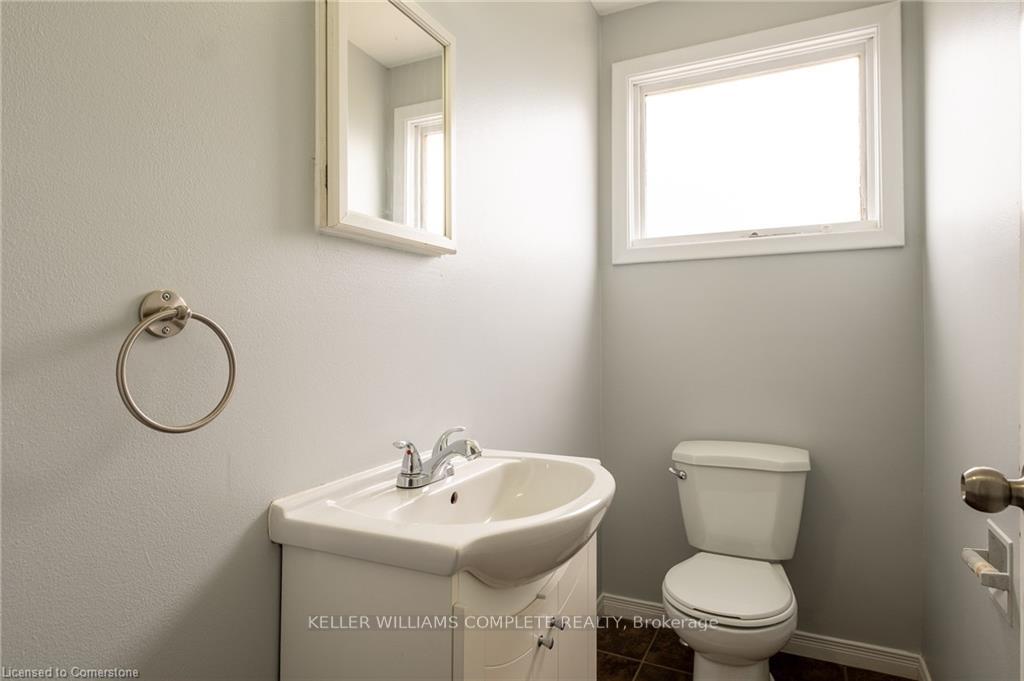 Photo 5 of 54 Fairway Drive, Hamilton, Vincent — HOMEH